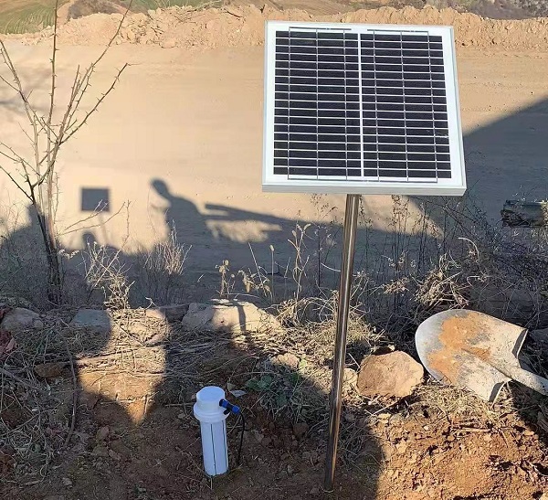 管式土壤墑情監測站圖片1 管式土壤墑情監測站圖片1