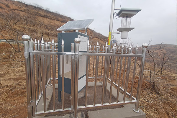 昆蟲性誘智能測報系統圖片1 昆蟲性誘智能測報系統圖片1