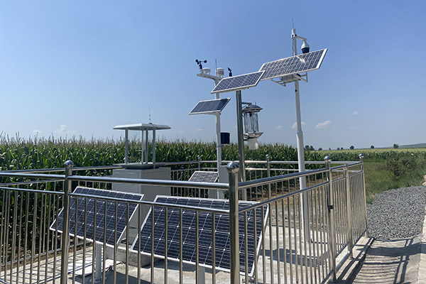 1736415247849938.jpg 殺蟲燈,蟲情測報燈.jpg